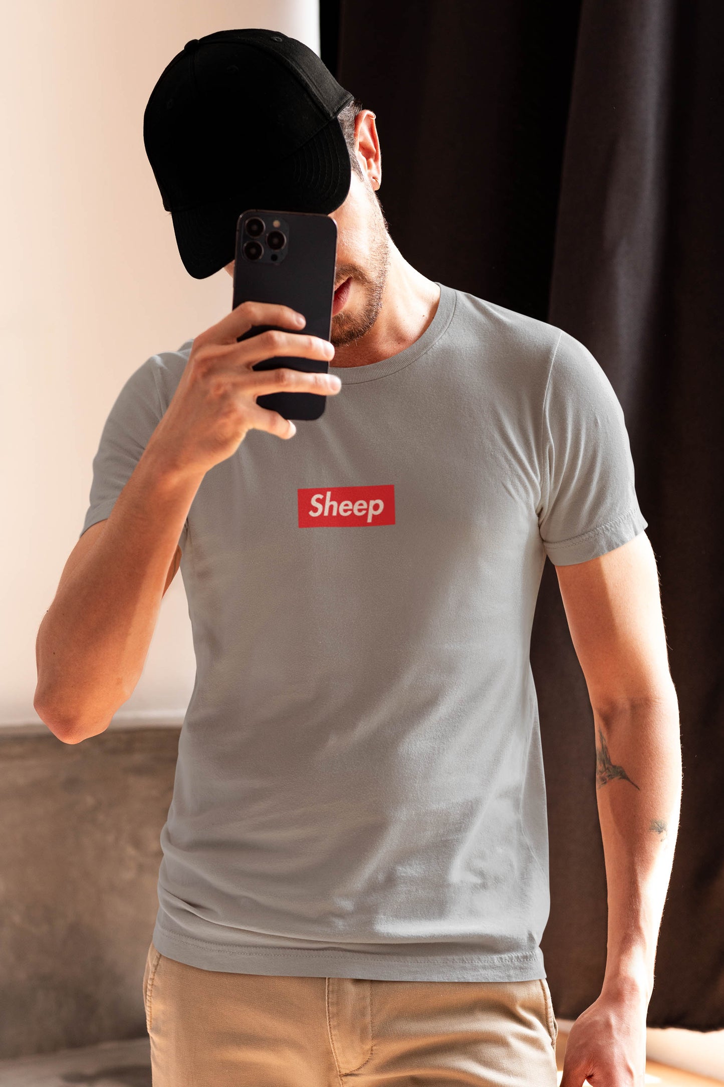 A cheeky nod to the world of high fashion and trend-following, the Sheep t-shirt is a playful spoof of the iconic streetwear brand. Parody of supreme.